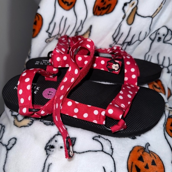 Disney Minnie Mouse Polka Dot Red and Black Sandals, Size 11 - Picture 1 of 6